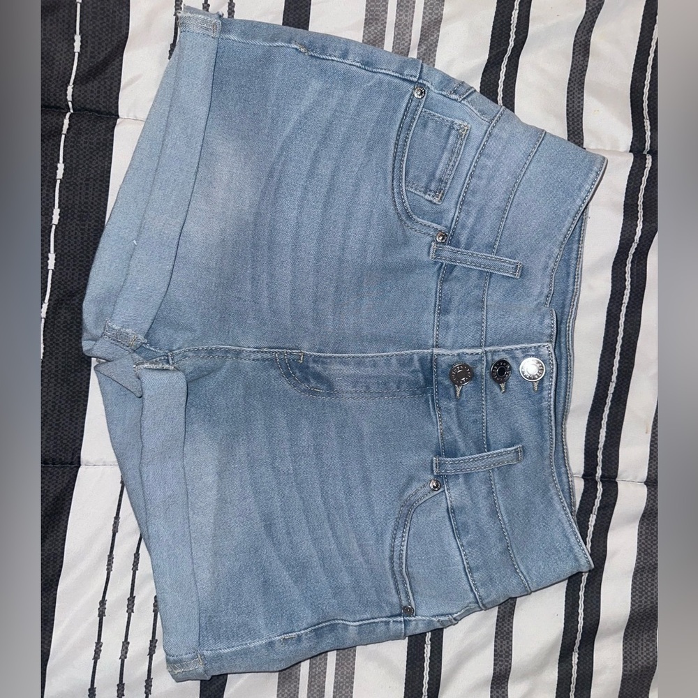 High waisted shorts for sale! Size 03